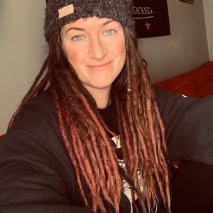 Meet your Posher, Brittney